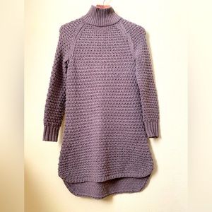 GAP Maternity Sweater Tunic Low/High Hem.